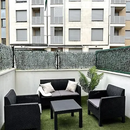 La Paloma Con Terraza Apartment *